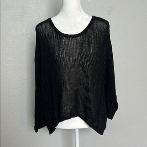 Large Weave 3/4 Sweater Black Size S/M